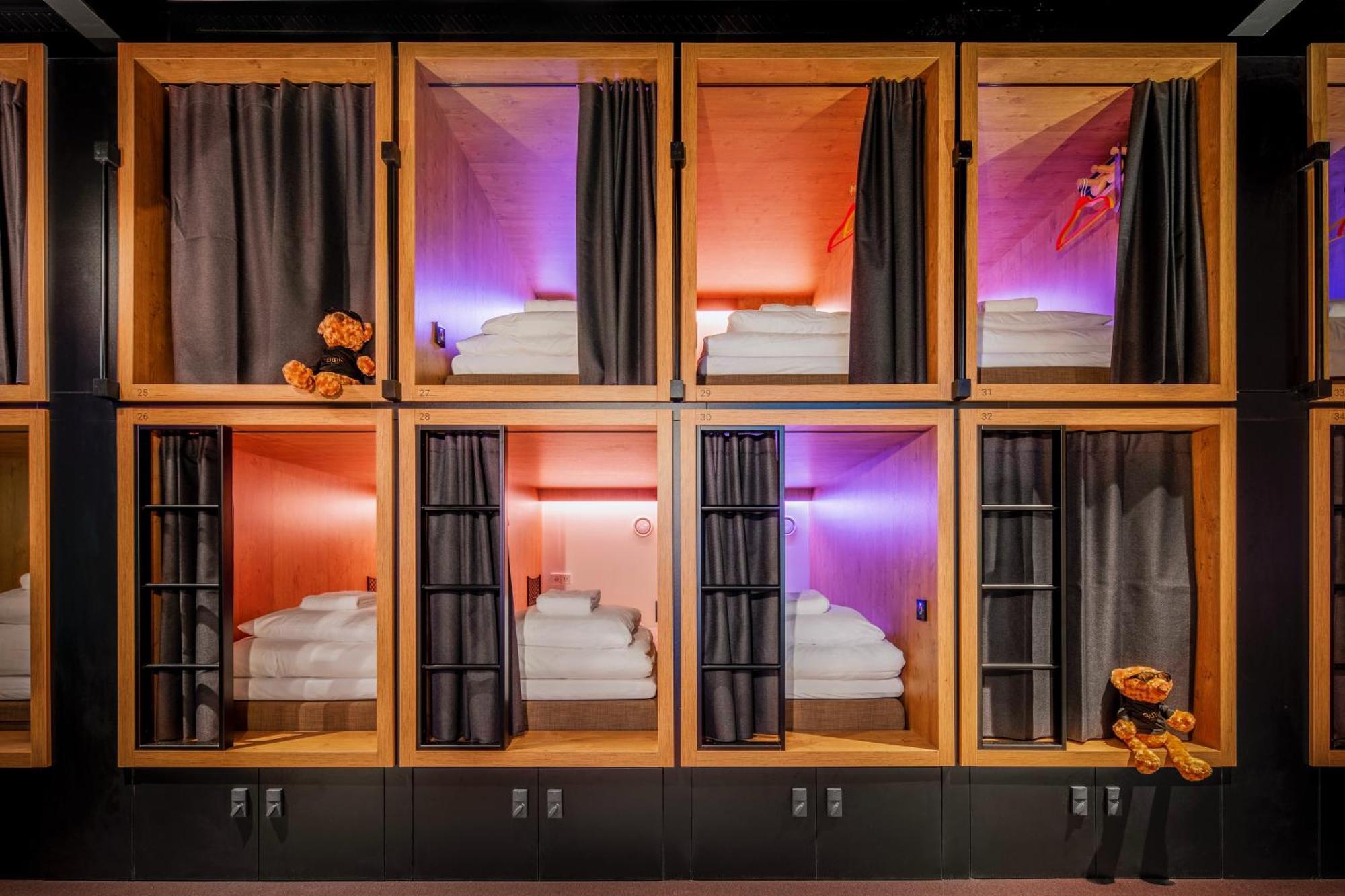Bunk Hostel Амстердам Экстерьер фото