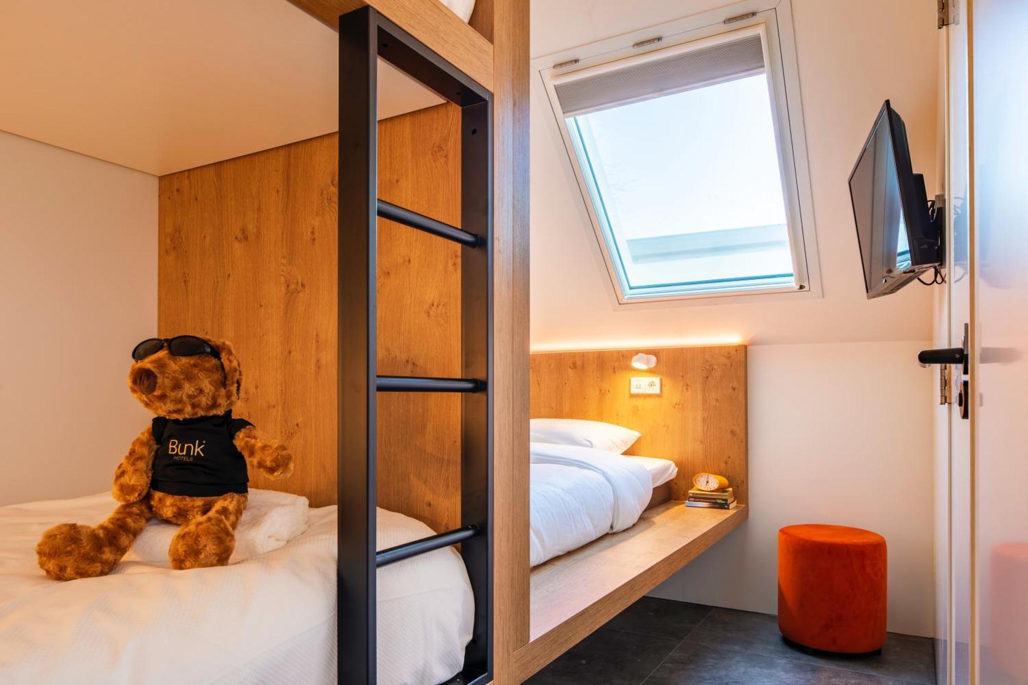 Bunk Hostel Амстердам Экстерьер фото